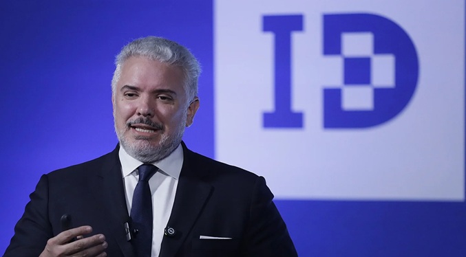 El expresidente Duque propone una acción legal para que Uribe continúe proceso en libertad