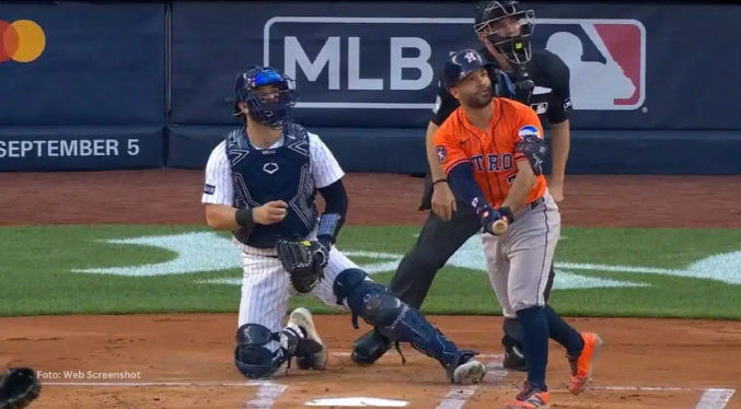 José Altuve llega a 20 jonrones en triunfo de Astros sobre Yankees
