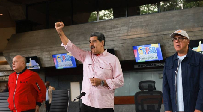 Maduro ordena el despliegue de 4,5 millones de milicianos