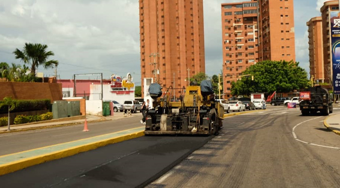 Di Martino: Iniciamos asfaltado de la Calle 77 5 de Julio