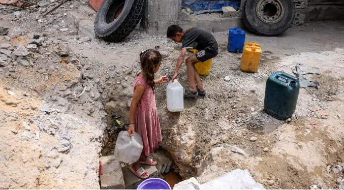 La sed se suma al hambre y agrava todavía más la situación de los habitantes de Gaza
