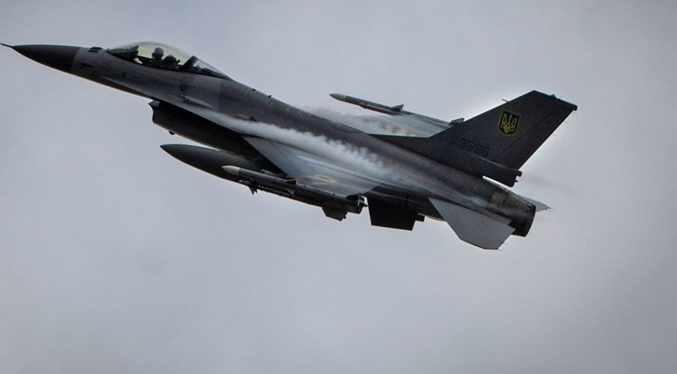 Muere en Polonia el piloto de un F-16 que se estrelló al prepararse para una exhibición