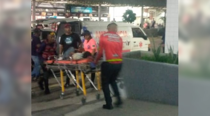 Tres muertos al caer una camioneta por un barranco de Choroní