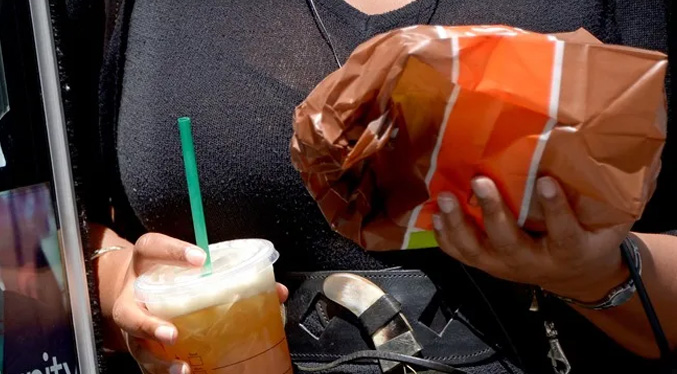 Los ultraprocesados dominan en la dieta de los adultos y menores en EEUU