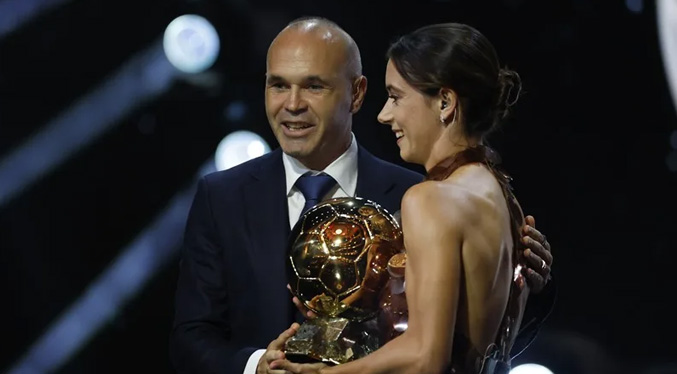 Aitana Bonmatí conquista su tercer Balón de Oro consecutivo