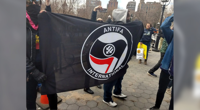 Trump anuncia que designará al movimiento Antifa como «organización terrorista»