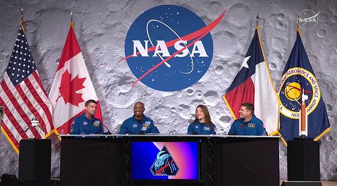 Astronautas de Artemis II dicen estar listos y con ganas de ver la cara oculta de la Luna