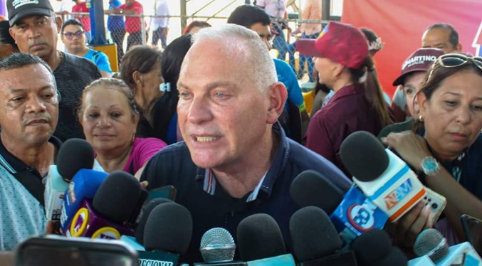 Di Martino: «Se harán operativos para controlar el cobro legal del pasaje en transporte público»