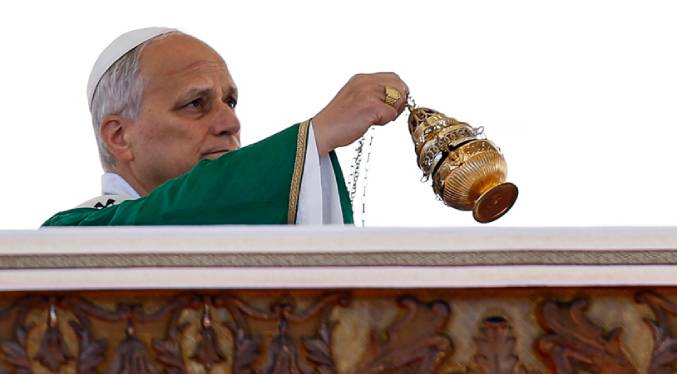 El Papa lamenta la miseria de pueblos enteros y alerta que el beneficio pisotea la caridad