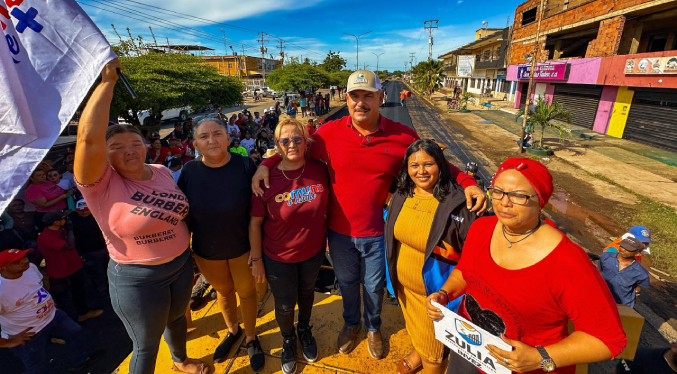 Plan de Asfaltado e inspección del Plan Cayapa en Hospital Parra León marcan gira del gobernador Caldera en Miranda