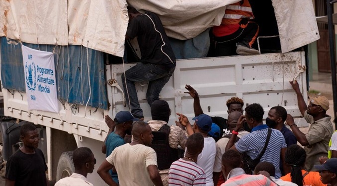 Las bandas armadas dejan sin comida a miles de personas en el centro de Haití