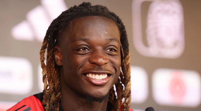 Jérémy Doku: «Esta temporada quiero generar peligro, ser decisivo»