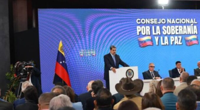 Maduro afirma que en el país hay un espíritu de unión nacional ante amenazas de EEUU