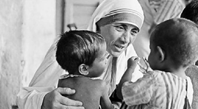 Hoy los católicos celebran a la Santa Madre Teresa de Calcuta, Premio Nobel de la Paz