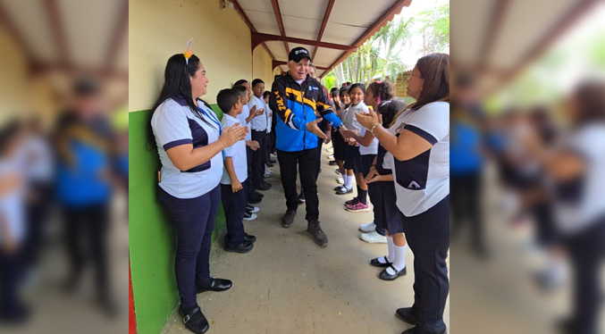 Proyecto de la consulta de la juventud es una realidad y beneficia 425 estudiantes en Mara