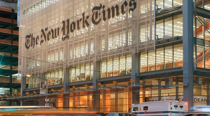Trump demanda al The New York Times, cuatro reporteros y una editorial por 15 mil millones
