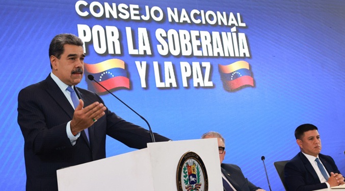 Maduro dice que «amenazas militares» de EEUU son un «problema de carácter internacional»