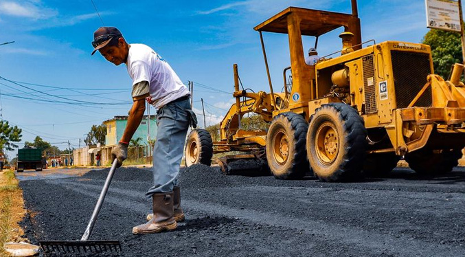 Plan estadal de asfaltado inicia en Cabimas