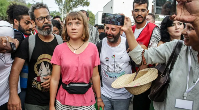 La flota con ayuda para Gaza denuncia ser víctima de un ataque de dron