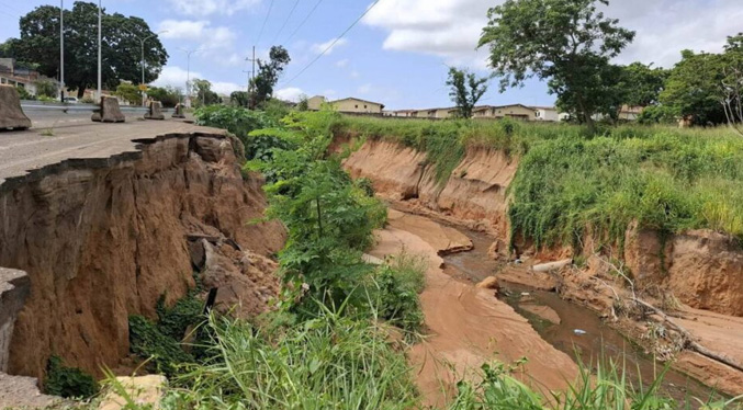 Las lluvias en Bolívar alertan a una decena de familias