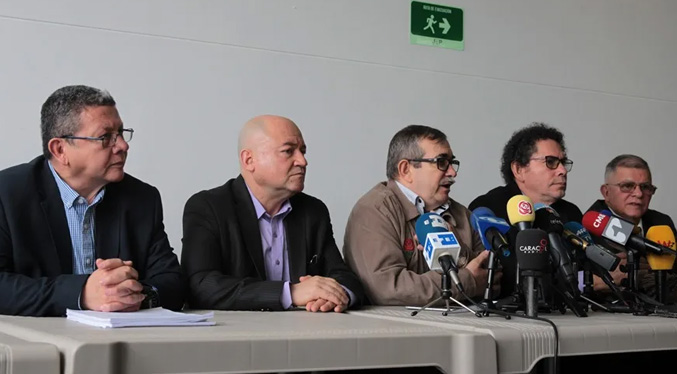 Quiénes son los siete exjefes de las FARC condenados por secuestros en Colombia