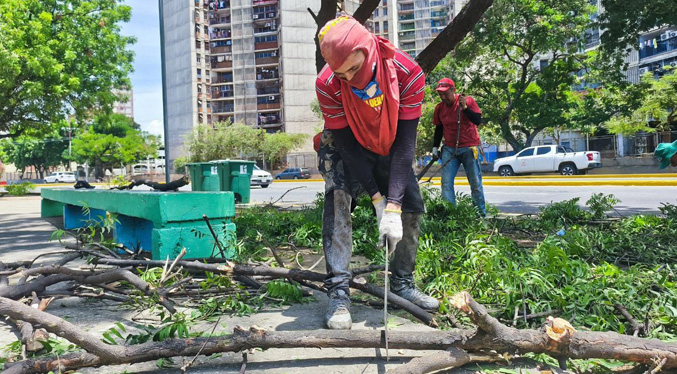 Alcaldía de Maracaibo a través de Sedepar intensifica recuperación de plazas en la ciudad