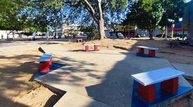 Alcaldía de Maracaibo recupera Plaza 18 de Octubre en parroquia Coquivacoa