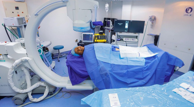 Alcalde Héctor Soto anuncia reapertura de Bansur e inicio de programas de salud