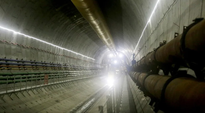Abren un túnel por debajo del Canal de Panamá para dar paso a la nueva línea del metro
