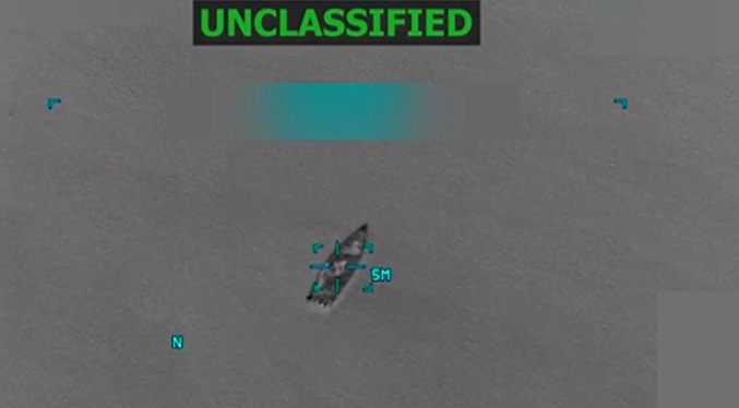 Aumentan las peticiones de investigaciones sobre los ataques estadounidenses en el Caribe y el Pacífico