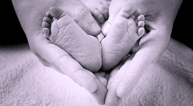 Consiguen eliminar por primera vez el VIH, sífilis y hepatitis B de madre a hijo