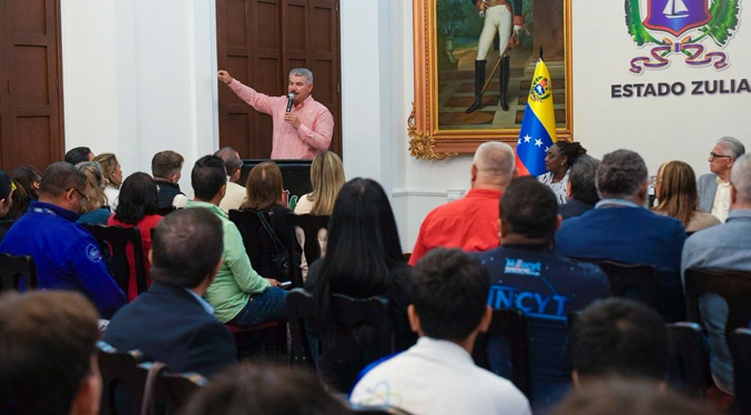 Caldera juramenta directiva del Consejo de Ciencia, Tecnología e Innovación de Zulia