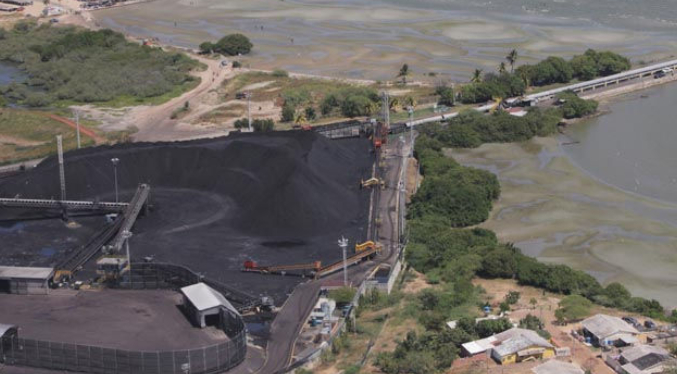 Reuters: Venezuela espera exportar más de 10 millones de toneladas de carbón este año