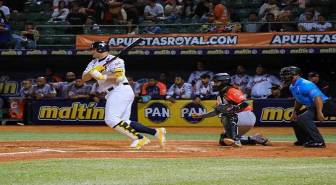 Caribes derrota a las Águilas para mantener el impulso