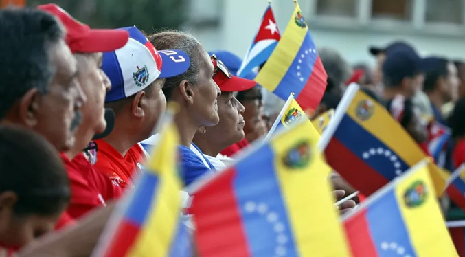 El Gobierno cubano encabeza un acto multitudinario a favor de Venezuela
