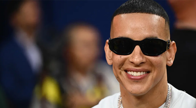 Daddy Yankee volverá a los escenarios para cantar en los premios Billboard en Miami