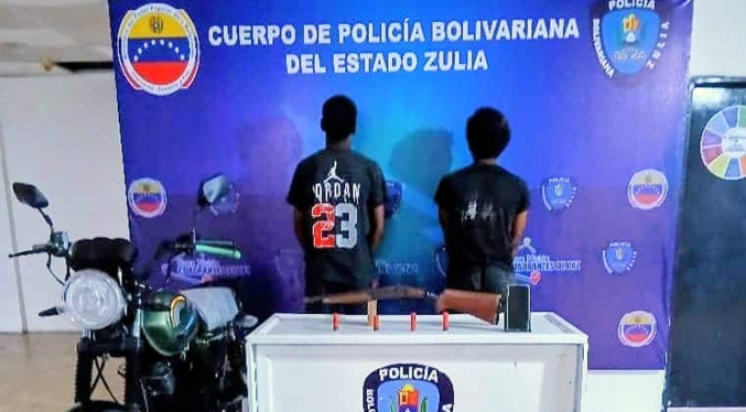 Detienen dos hombres por el hurto de una escopeta en Caja Seca