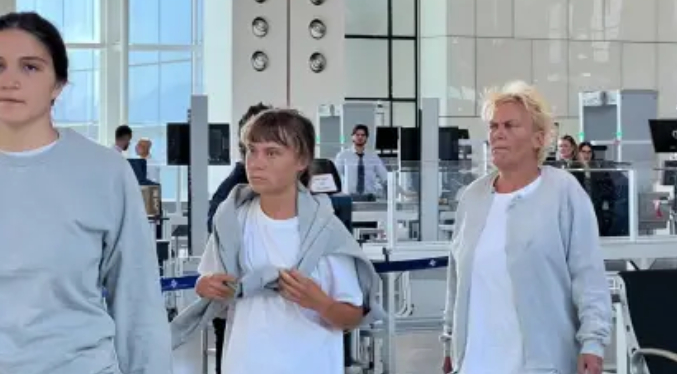 Israel deporta a Greta Thunberg y a decenas de activistas de la flotilla Sumud