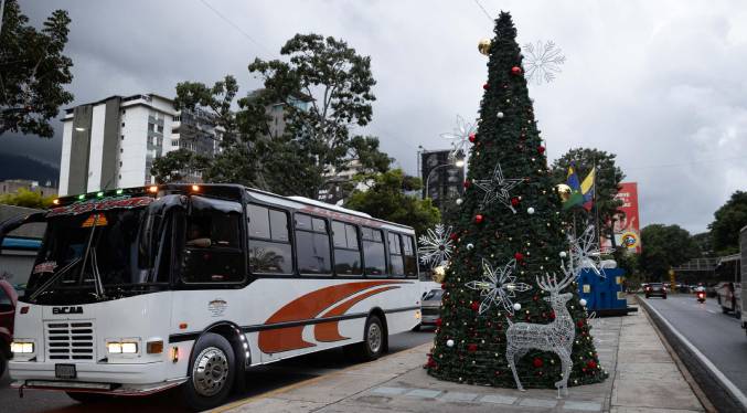 Venezolanos reciben su anticipada Navidad en relativa normalidad pese a «amenazas» de EEUU