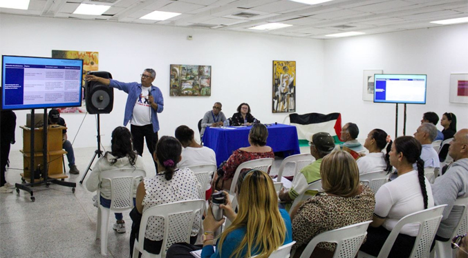 Profesor Lino Morán: “La gestión pública debe hacerse desde las comunidades”