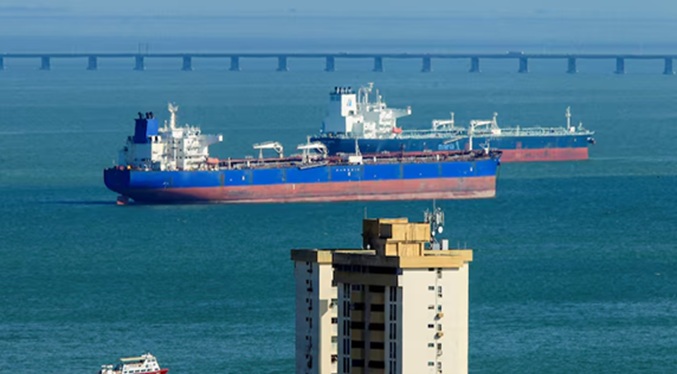 Refinerías de EEUU aumentan importación de fueloil por disminución de suministros de Venezuela