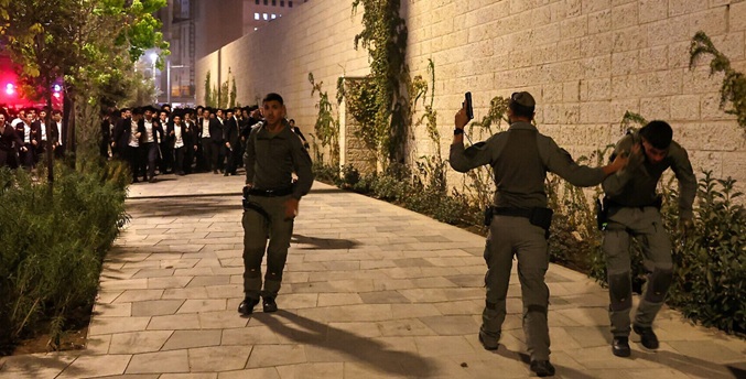 Ultraortodoxos toman Jerusalén contra el servicio militar: «Nos tratan como criminales»