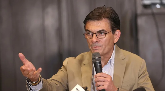 Presidente de Bolivia anuncia acuerdo con el CAF por 3.100 millones de dólares