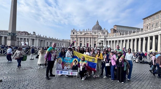 Venezolanos en Roma: “José Gregorio y la madre Carmen son instrumentos de unidad”