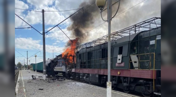Decenas de heridos en un “salvaje” ataque ruso con drones en estación de tren de Ucrania