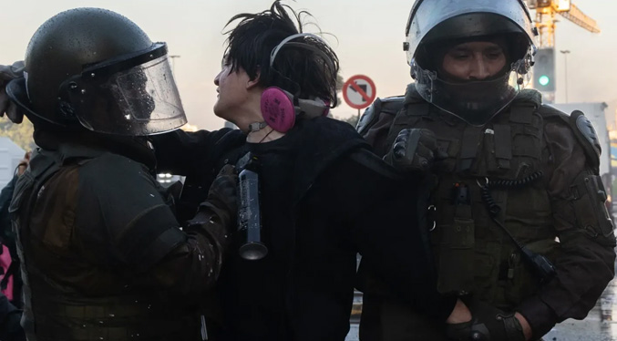 El estallido social copa la campaña electoral de Chile en el aniversario de las protestas