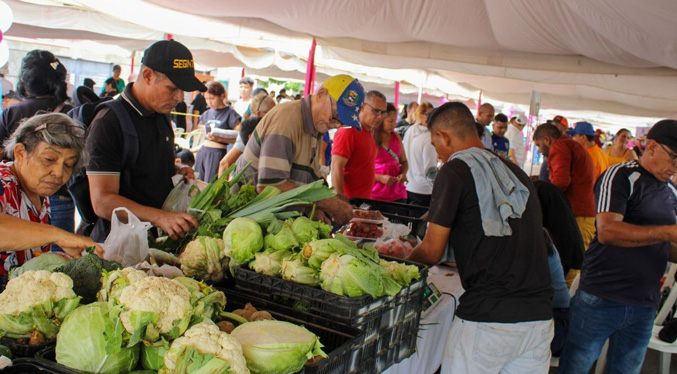 Los ingredientes de las hallacas llegan a las jornadas de la Alcaldía de Maracaibo