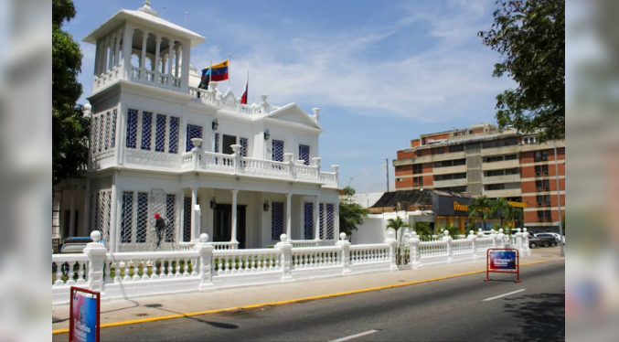 Alcaldía de Maracaibo avanza en la recuperación de Villa Carmen