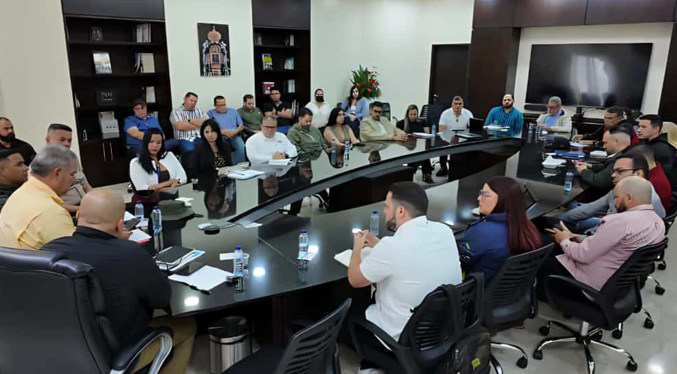 Zulia fortalece producción de cangrejo azul en unión con la Gobernación y el empresariado