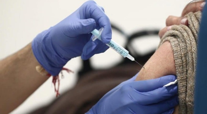 OMS advierte que la pérdida de confianza en las vacunas aumentará los casos de neumonía y meningitis